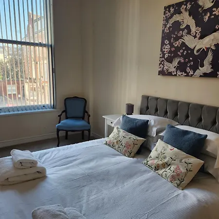 22pwt04 - 1 Bed 1st Floor With Sea View *